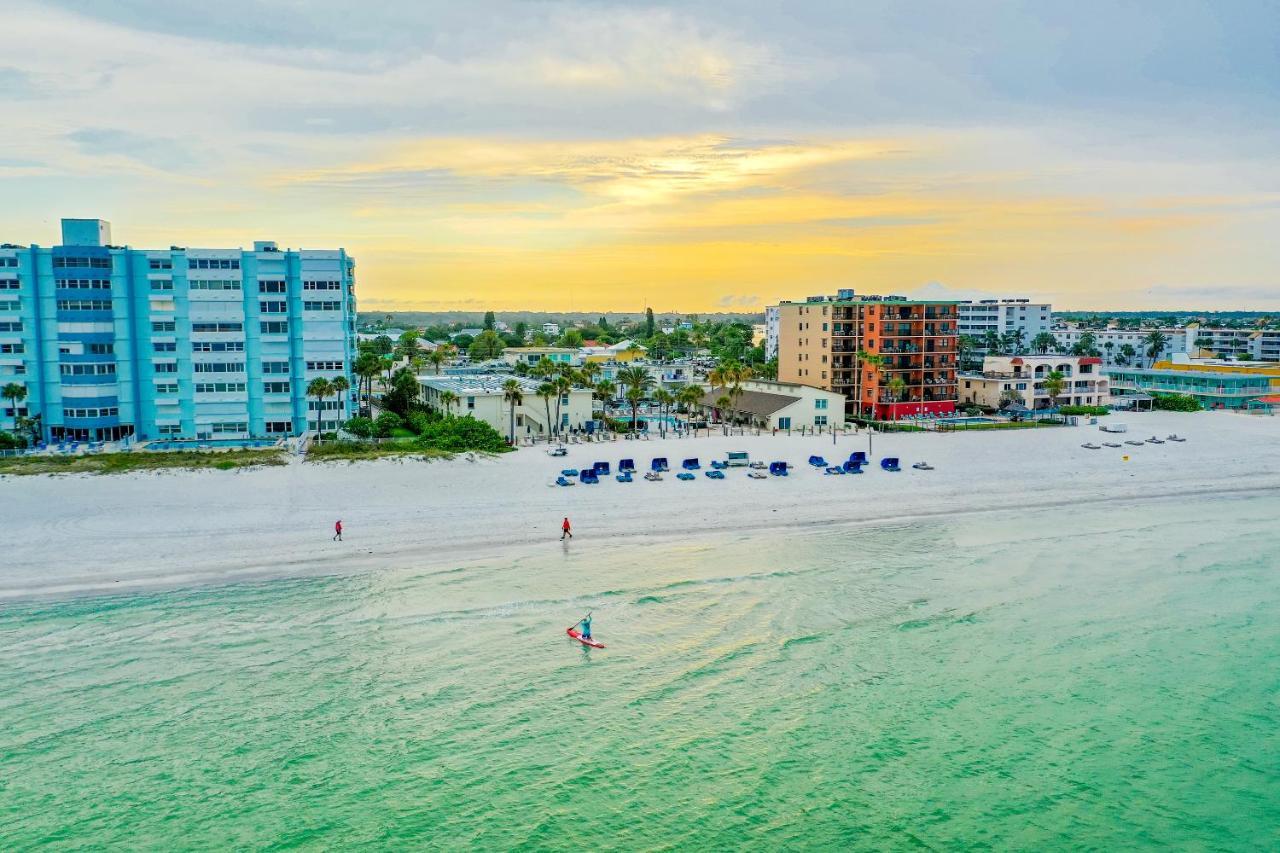 Grand Shores West Redington Shores Exterior photo